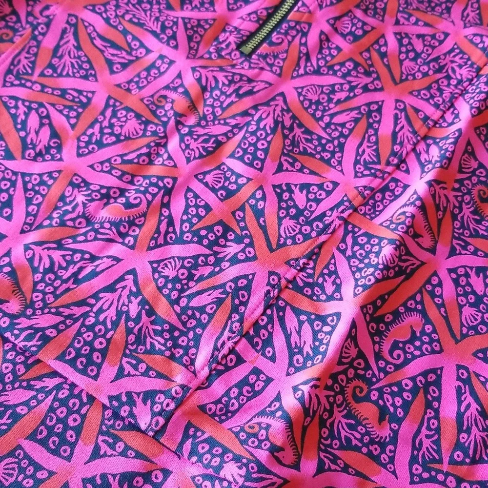Lilly Pulitzer UPF 50+ Eleni Pullover, Size S